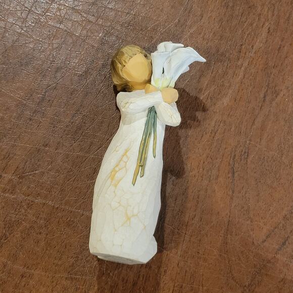 Demdaco Willow Tree White 2010 Beautiful Wishes Susan Lordi Angel Figurine - Picture 2 of 9